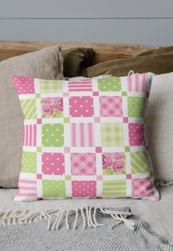 Square Quilt Block Patteen Printed Premium Poly-Lycra Fabric Cushion Cover